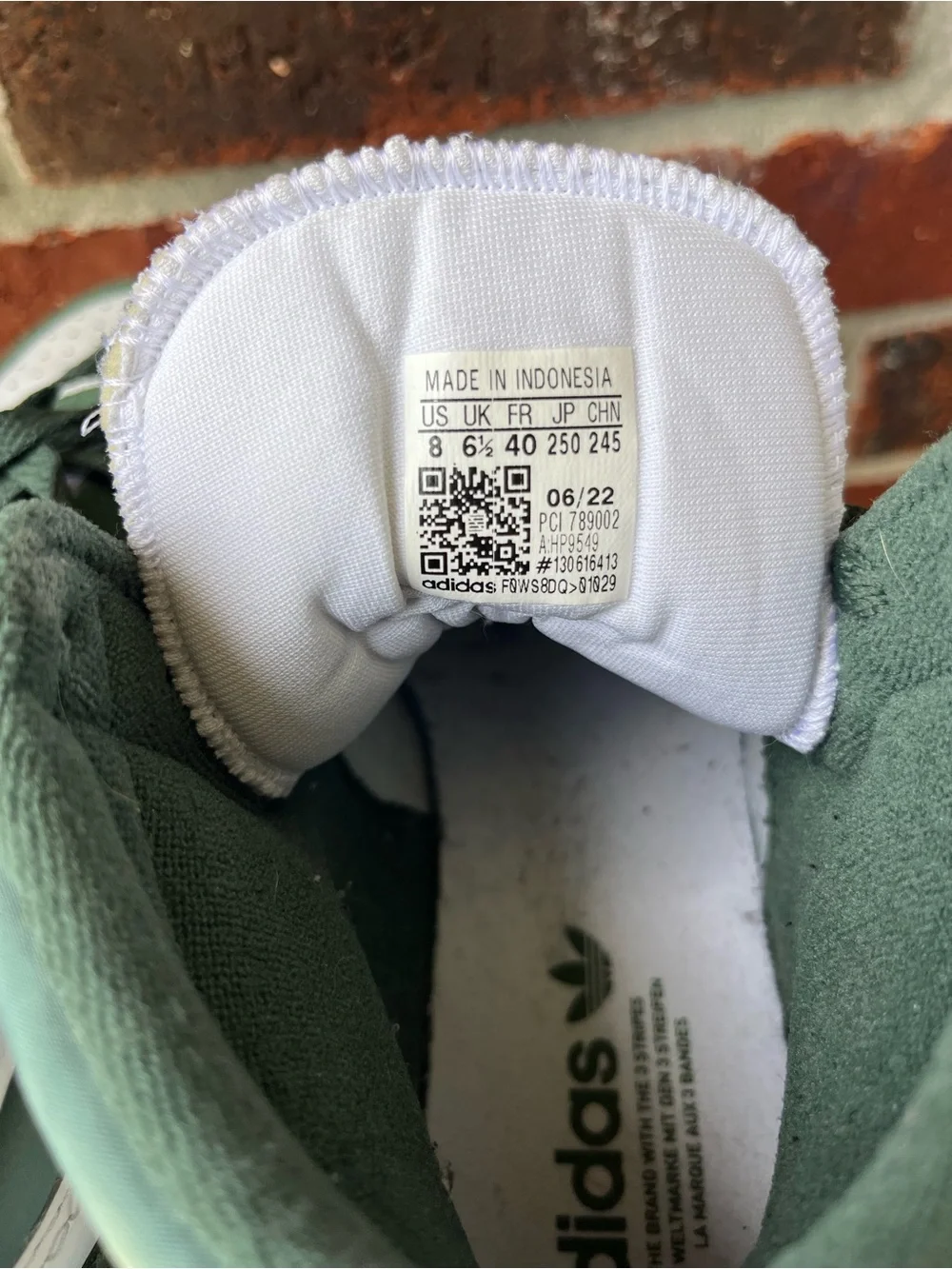 adidas Top Ten High-Top Sneakers in Green and White with Gold Dubrae